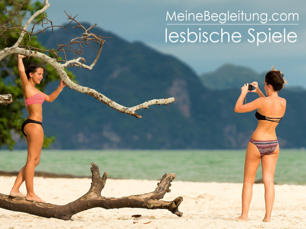Lesbische Spiele am Strand