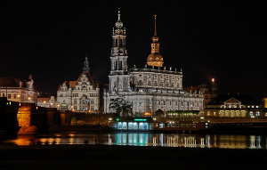 Dresdner Altstadt bei Nacht